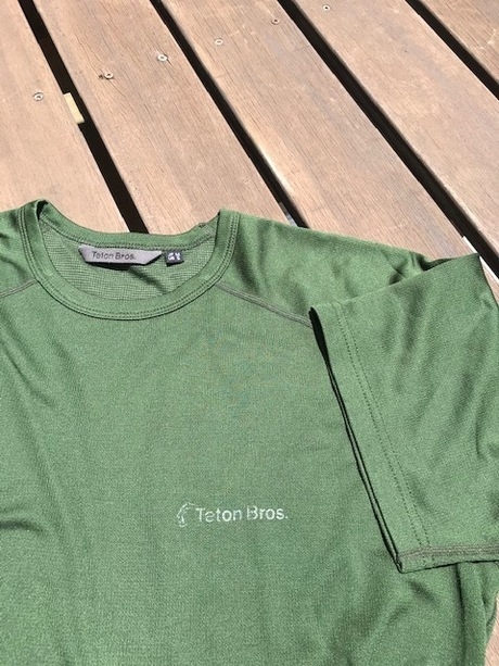 ポーラテックのオリジナルTシャツを使ったシャツ