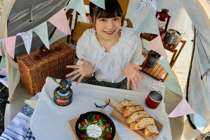 おうちキャンプを楽しむ藤崎さん