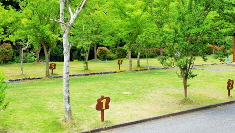 滝と渓流の高山キャンプ場