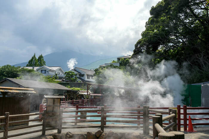 大分県の温泉街の画像