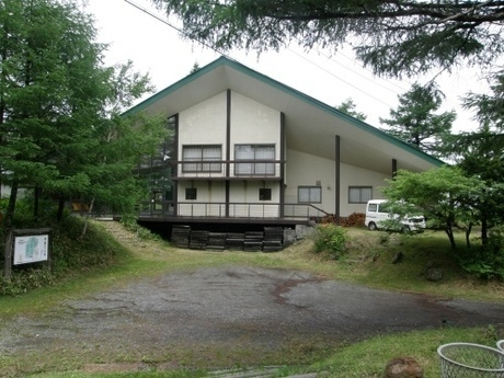 霧ヶ峰キャンプ場管理棟