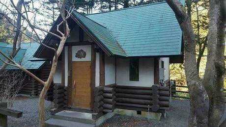 コテージ森林村のログハウスコテージの画像