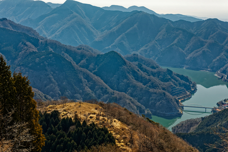 丹沢湖