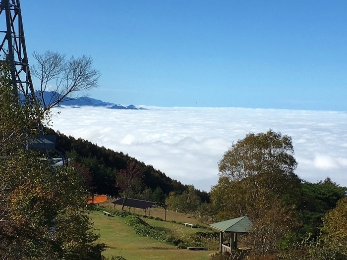 キャンプ場と雲海