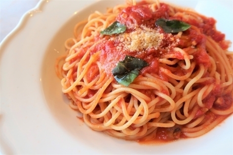 トマトパスタ