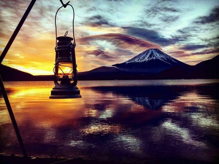 富士山とランタンスタンド