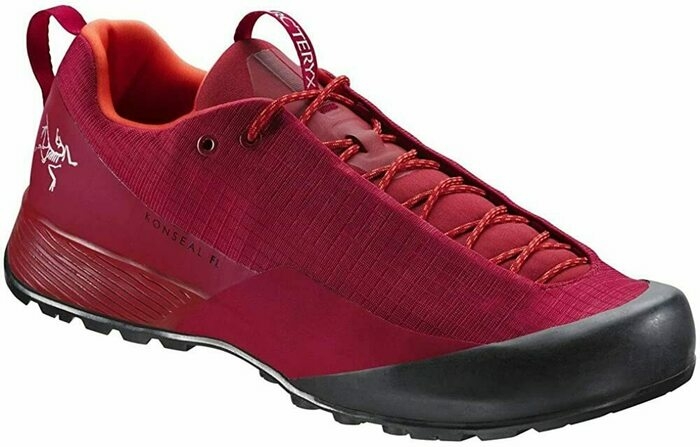 革新的な機能で魅了する人気ブランドアークテリクスシューズ6選 キャンプ アウトドア情報メディアhinata