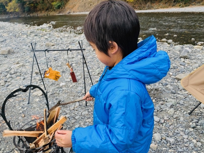 焚き火の匂い アウター