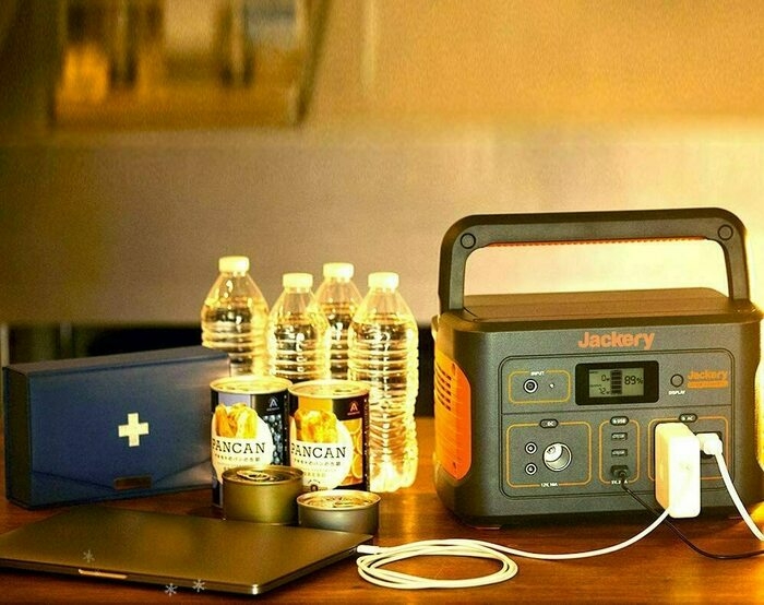 Jackery ポータブル電源 700の画像