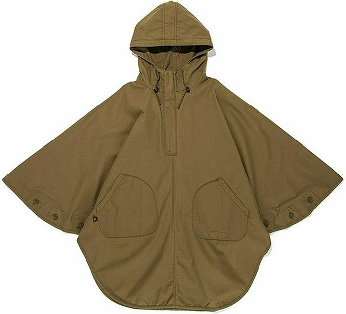オレゴニアンキャンパーの焚き火ポンチョ