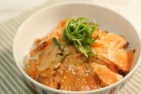 トーチバーナーで炙ろう シーン別におすすめバーナーを紹介 キャンプ アウトドア情報メディアhinata