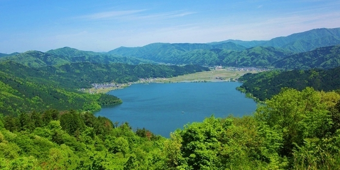 余呉湖