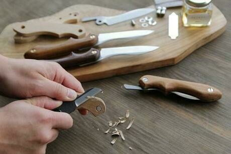 It's my knife Folding