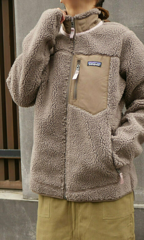温かさ折り紙つき パタゴニアのレディースフリース5選 キャンプ アウトドア情報メディアhinata 温かさ折り紙つき パタゴニアのレディースフリース5選 キャンプ アウトドア情報メディアhinata