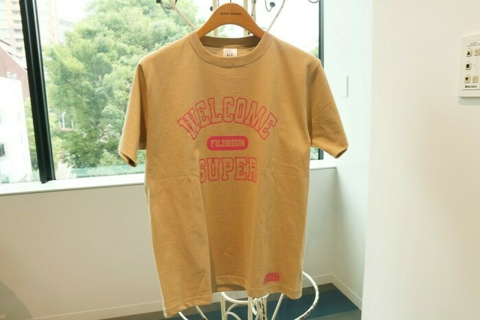 フジ&サンのオフィシャルTシャツ