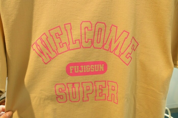 フジ&サンのオフィシャルTシャツ