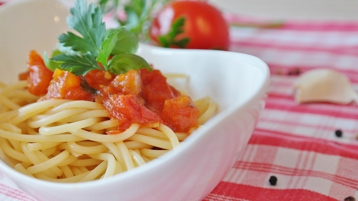 トマトパスタの盛り付け画像