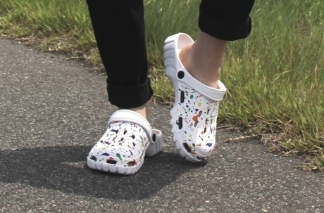 かかとバンド付きサンダル