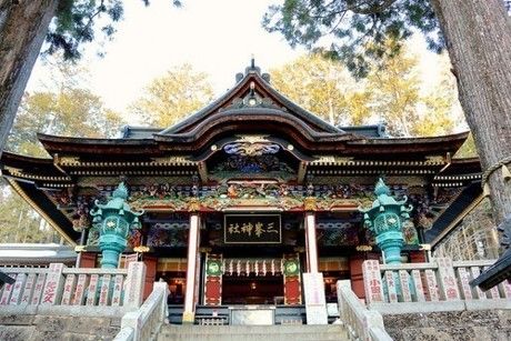 三峯神社の外観