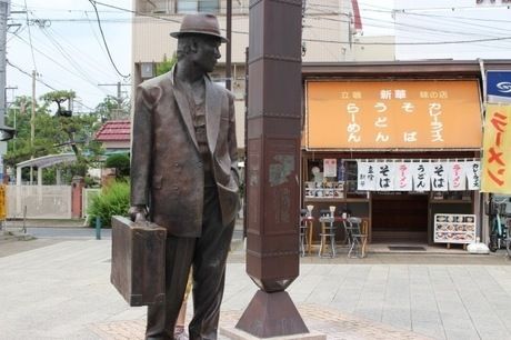「寅さん」の像
