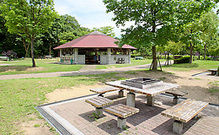 しあわせの村キャンプ場のBBQ場