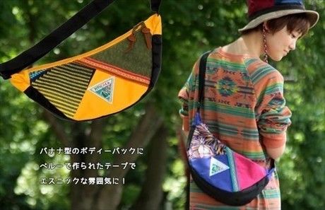 チチカカのボディバッグ