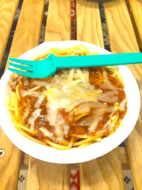 ミートパスタの完成の様子