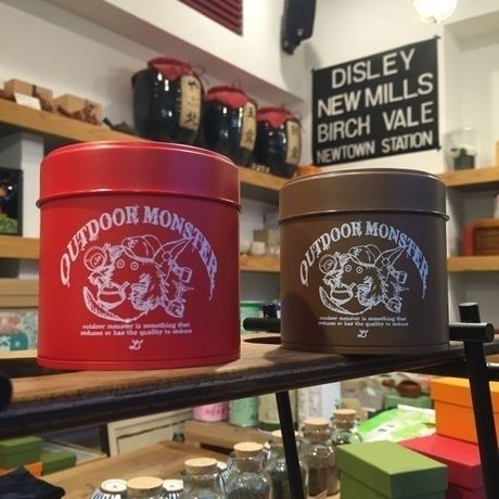 コラボ商品のお茶缶