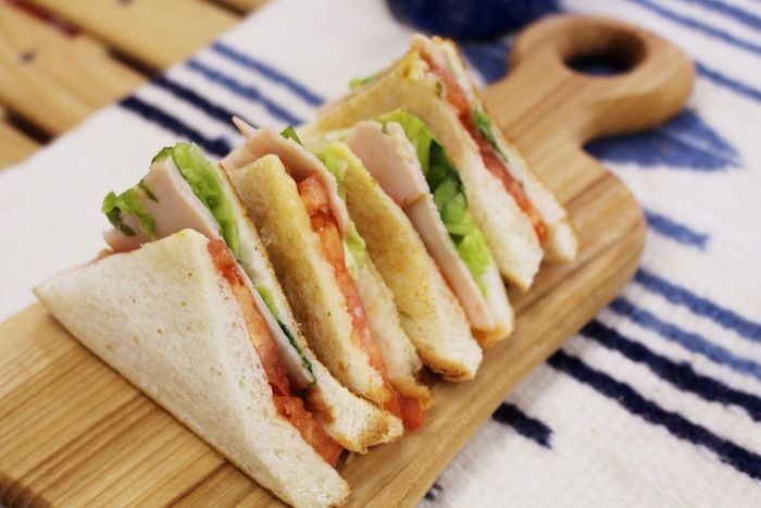 ハムエッグのホットサンド