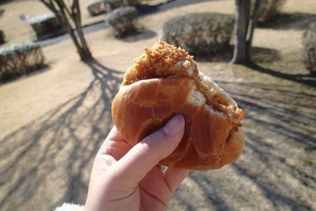 金華豚のコロッケバーガー