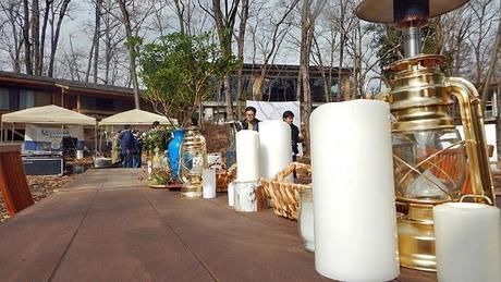 コロナエスケープの屋外テーブル