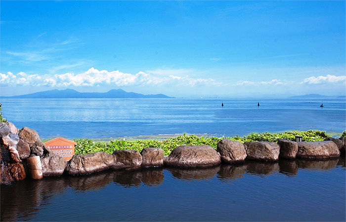 島原温泉「ホテル南風楼」の露天風呂
