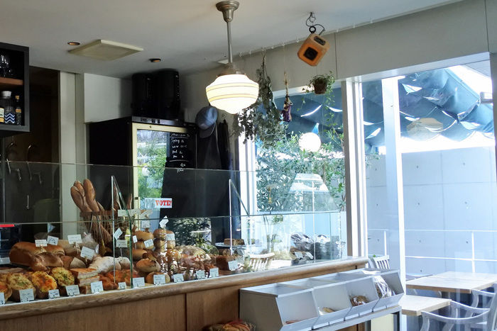 BAKESHOPの内観