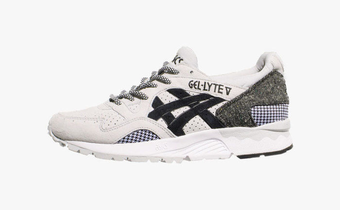 ASICS TigerのGEL-LYTEⅤのemmi別注モデル
