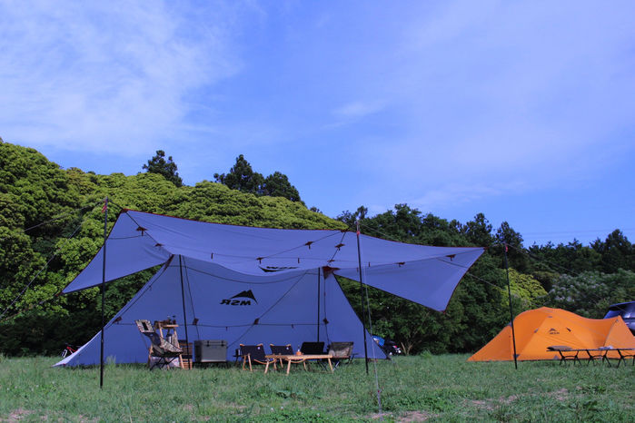 伝説の大型テント、パビリオン