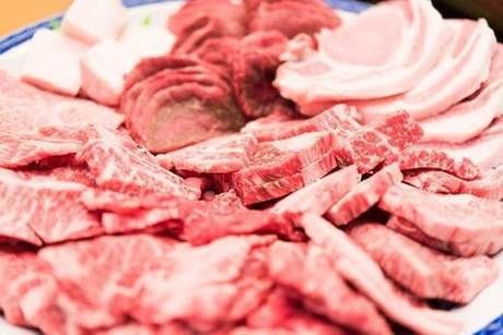 焼く前のお肉