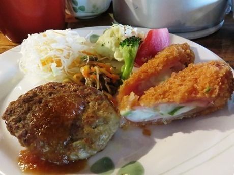西穂高岳の山後はで食べれるご飯