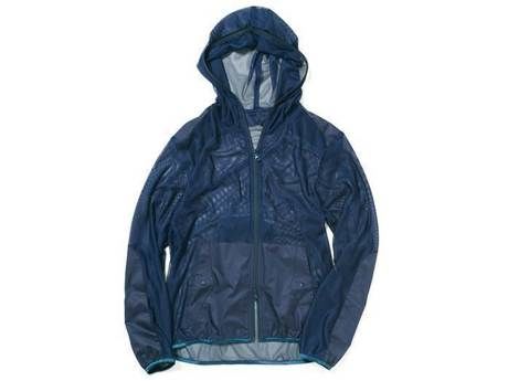 スノーピークの Insect Shield Parka