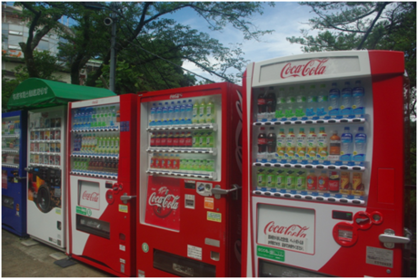 ケーブルカーの山上駅付近にある自動販売機