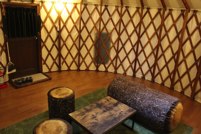 PICA富士吉田のマッシュルームパオの室内の様子