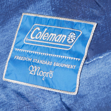 ColemanとMonroのコラボ商品についているタグ