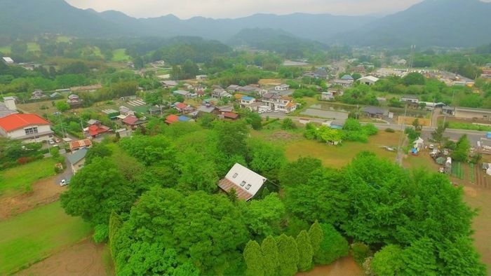 栃木県・佐野にあるカフェブロッサムの上空写真