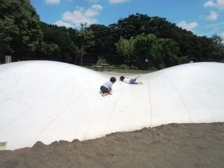 小金井公園のふわふわドーム