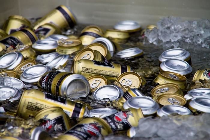 ビールの缶