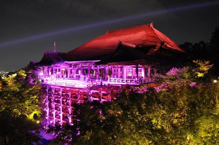 清水寺のライトアップ