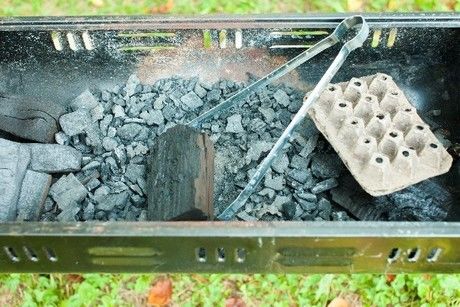火消し壺で火が消えた炭