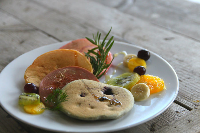 サーカスアウトドアのグランピングの料理