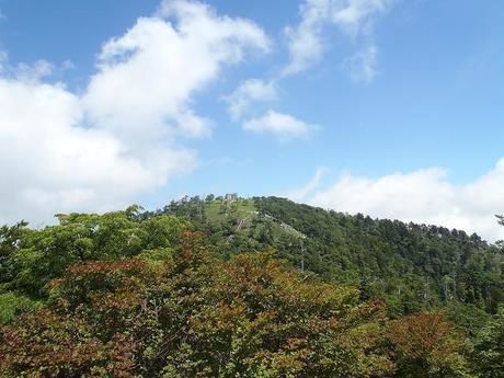 山と青空