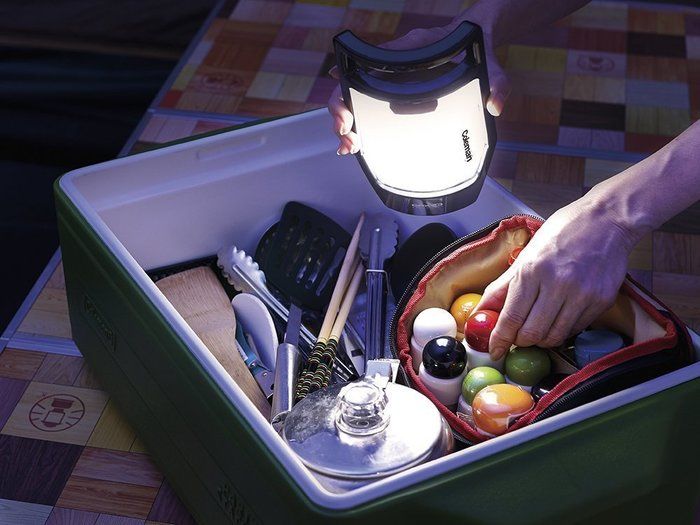 ボックスの中を照らすランタン