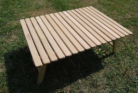 キャンプマニアのローテーブル